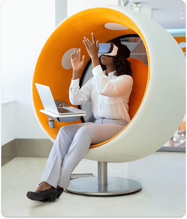 Fellowship participant in a modern chair